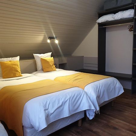 Hotel Restaurant Aux Deux Roses Neuf-Brisach Exteriör bild