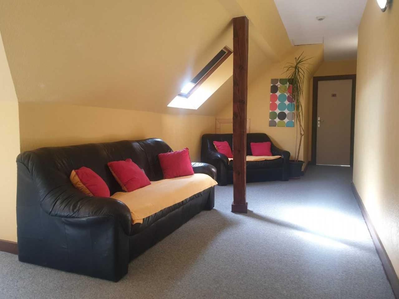 Hotel Restaurant Aux Deux Roses Neuf-Brisach Exteriör bild